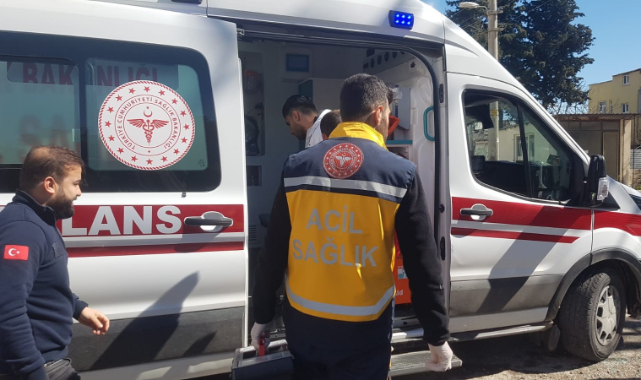 İki otomobil çarpıştı: 2 yaralı