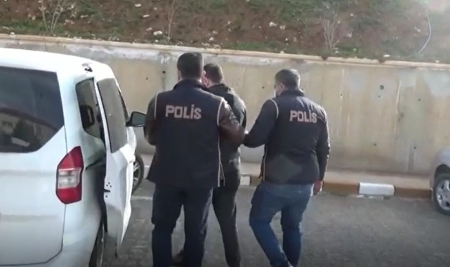 FETÖ operasyonu! 15 gözaltı