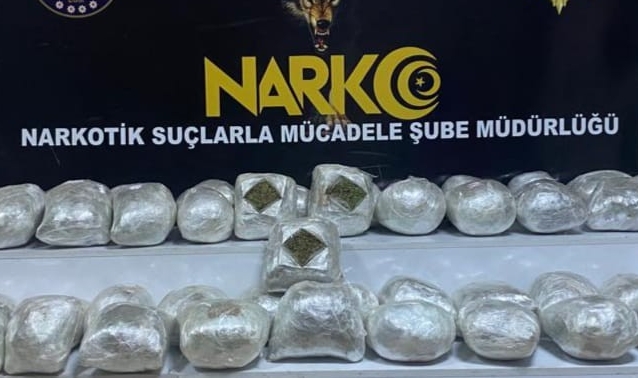 Komşuda 28 kilo esrar ele geçirildi!