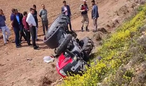Suruç'ta traktör devrildi; 1 ölü, 1 yaralı