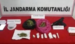 Uyuşturucu ve kaçakçılık operasyonu