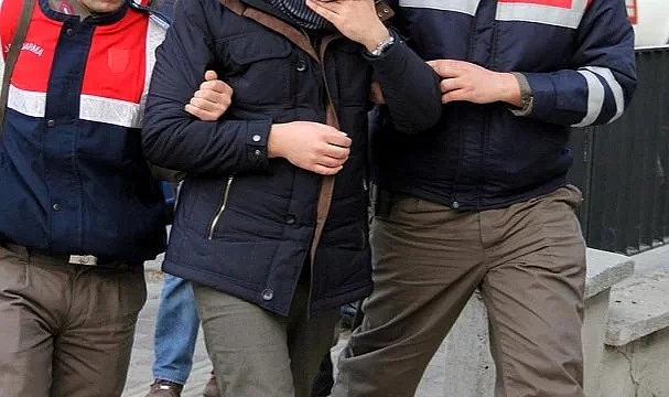 FETÖ üyesi jandarma tarafından yakalandı