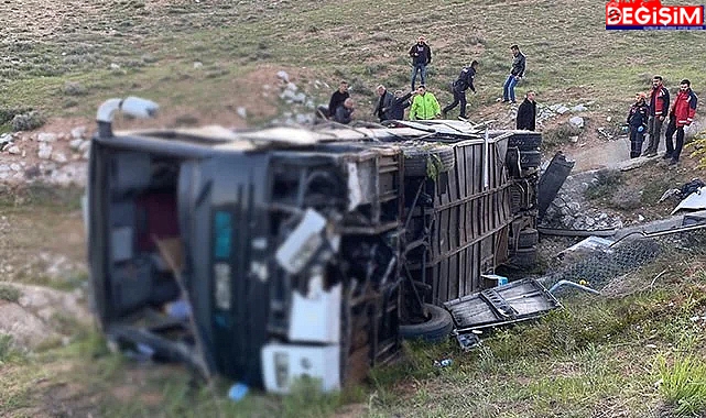 Öğrencileri taşıyan otobüs devrildi: 3 ölü, 41 yaralı