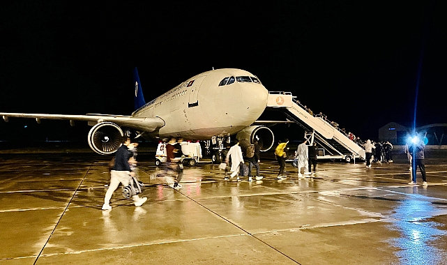 Afgan Göçmenler Ülkelerine Gönderildi