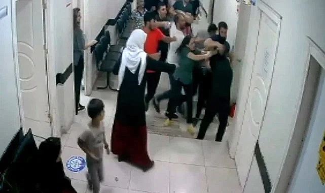 Doktoru darp eden 3 kişi tutuklandı!