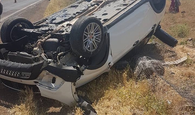 Siverek'te otomobilin takla atma anı