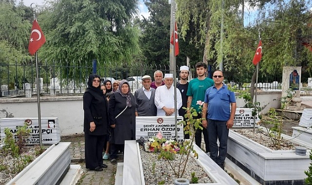 Şanlıurfa'da şehit düşen asker mezarı başında anıldı!