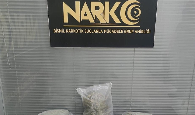 Uygulama esnasında 4 kilogram uyuşturucu ele geçirildi