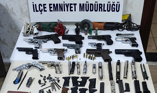 13 ruhsatsız silah ele geçirildi