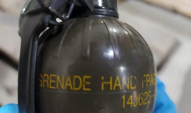 2 adet el bombası ele geçirildi