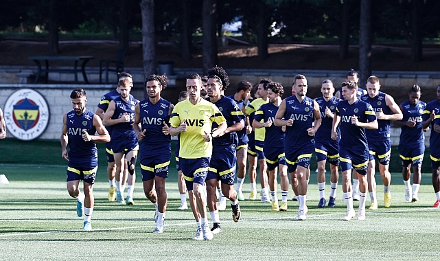 Fenerbahçe, 3 ismi listeye almadı!