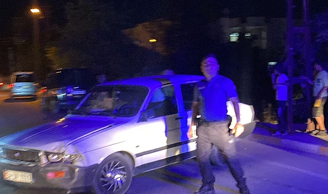 İki otomobil çarpıştı 1 kişi yaralandı