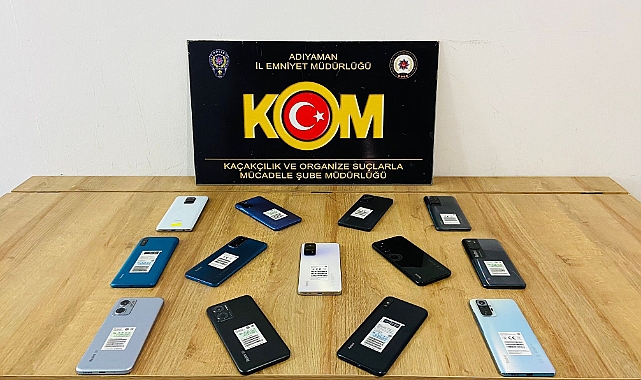 Kaçak cep telefonları ele geçirildi