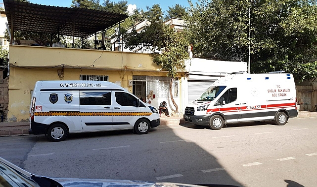 Karısının kafasına doğrama tahtası vurarak öldürdü