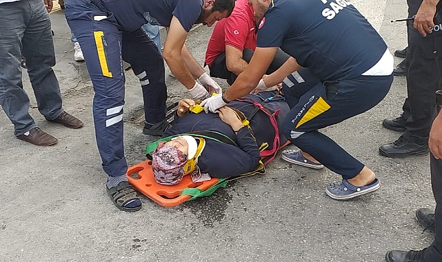 Karşıya geçmeye çalışan yayaya otomobil çarptı
