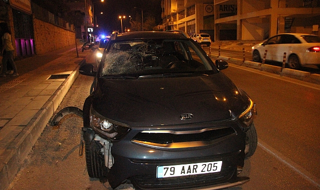 Otomobil çöp toplayıcısına çarptı: 1 ölü