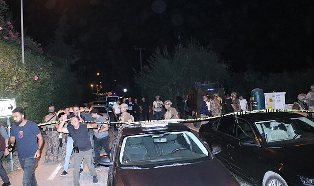 Polisevi saldırısıyla gözaltına alınan 13 kişi adliyeye sevk edildi