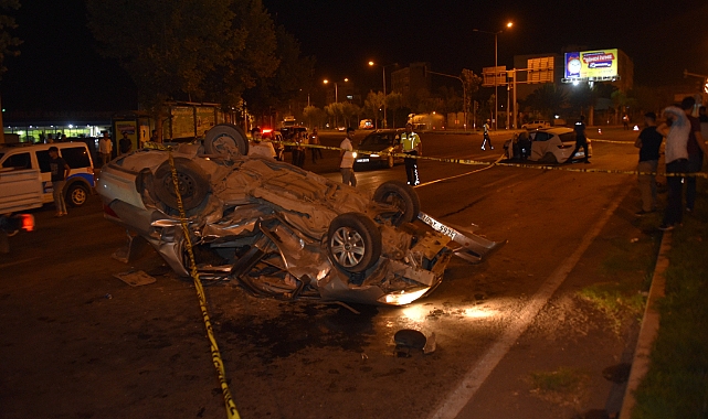 Siverek'te iki otomobil çarpıştı! 1 ölü, 4 yaralı