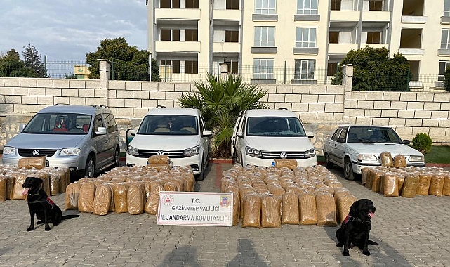 1 ton 900 kilo kaçak tütün ele geçirildi