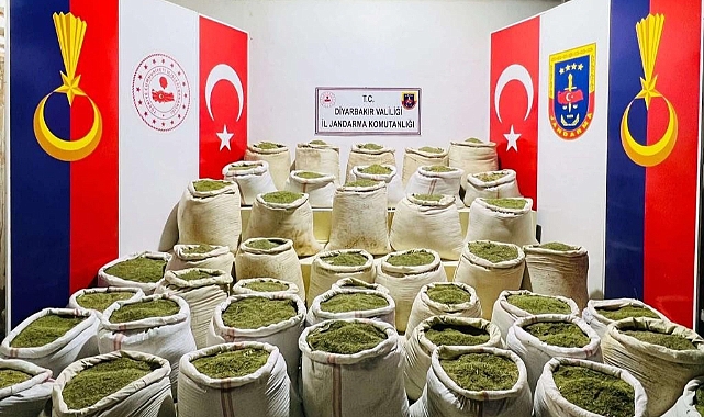 3 ton 470 kilogram kubar esrar ele geçirildi