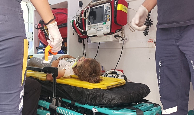 5 yaşındaki küçük çocuğa otomobil çarptı