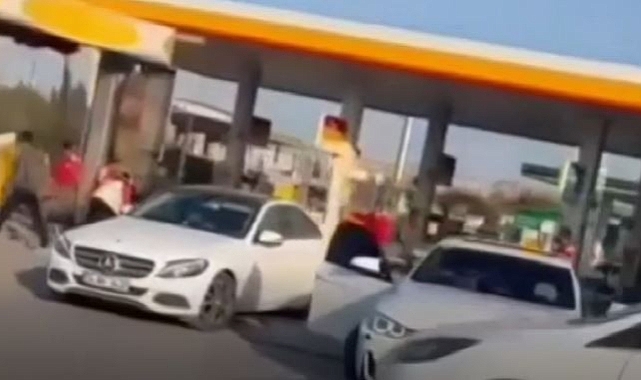 Aracında silahlı saldırıya uğrayan genç hayatını kaybetti