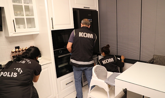 Evi kameralarla donatan suç çetesine operasyon: 5 gözaltı