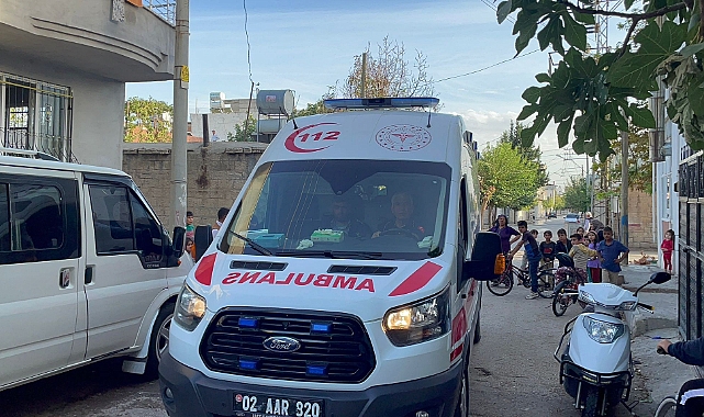 Halı silkelerken 2. kattan düşen genç kız yaralandı