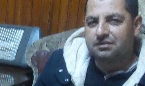 Kuran-ı Kerim okurken bıçaklı saldırıya uğradı