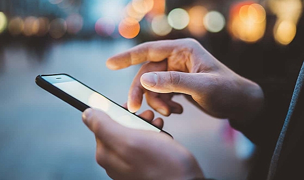 Yurt dışından getirilen cep telefonları takip altına alınıyor