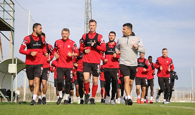 Sivasspor hücum ve savunma çalıştı