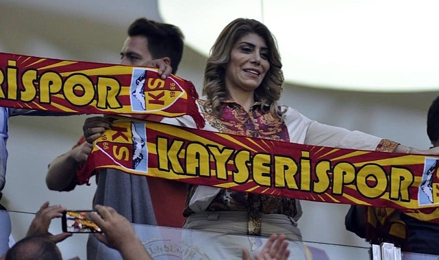 Süper Lig'in ilk kadın başkanından ayrılık sinyali