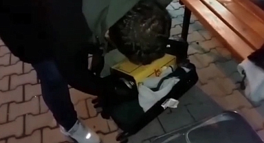 Yağ tenekelerine gizlenmiş esrar ele geçirildi! 3 gözaltı