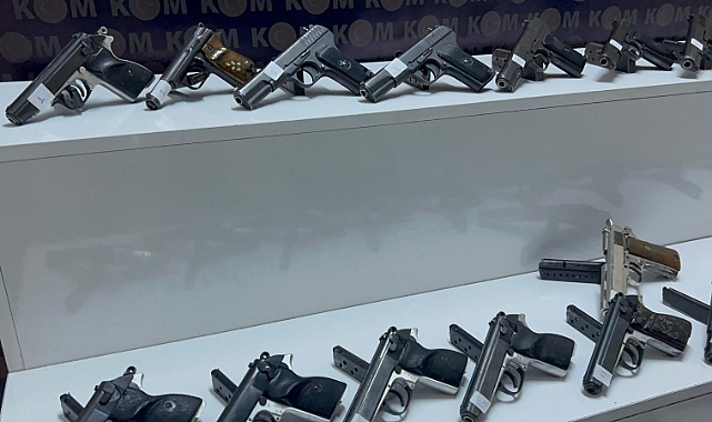 30 ruhsatsız tabanca ele geçirildi