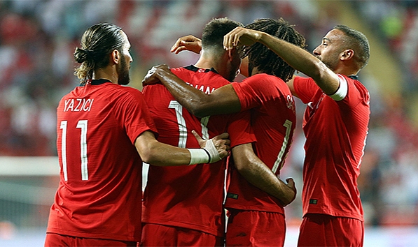 A Milli Takım, FIFA sıralamasında 1 basamak yükseldi