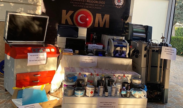 ATM'den dahi geçen sahte para basan 3 zanlıdan 2'si tutuklandı