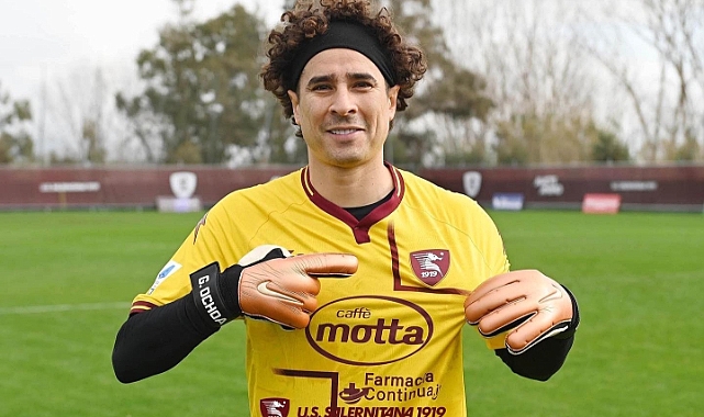 Guillermo Ochoa, Salernitana'ya transfer oldu