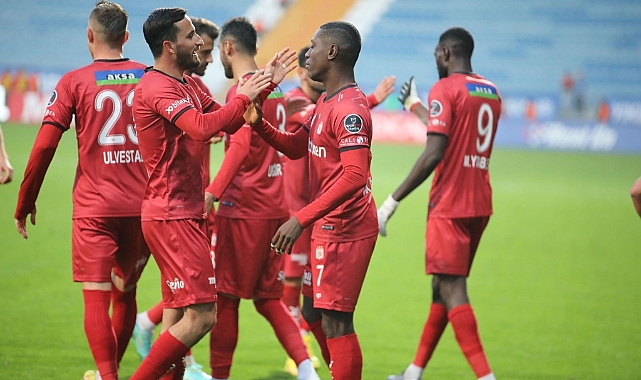 Sivasspor Süper Lig'de 800 puana ulaştı