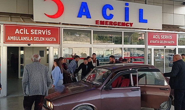 Traktör devrilmesi sonucu çok sayıda işçi yaralandı