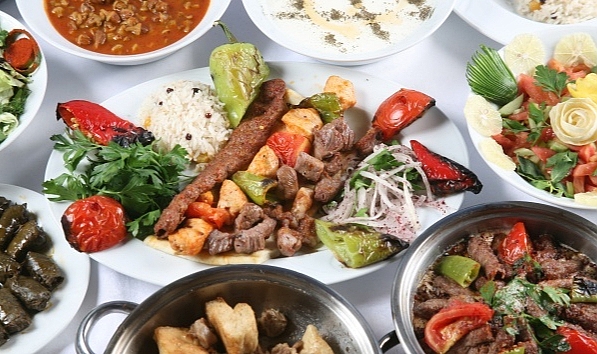 Uzmanı uyardı: "Yılbaşı sofrasının cazibesine kapılmayın"