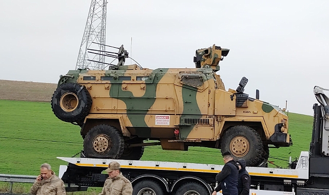 Zırhlı askeri araç devrildi, 6 asker yaralı