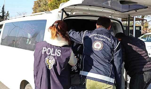 81 ilde huzur operasyonu 716 düzensiz göçmen yakalandı