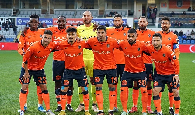 Başakşehir, Dünya Kupası arasında kendine geldi