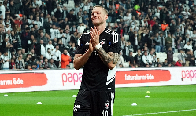 Beşiktaş, Weghorst'un transfer haberlerini yalanladı