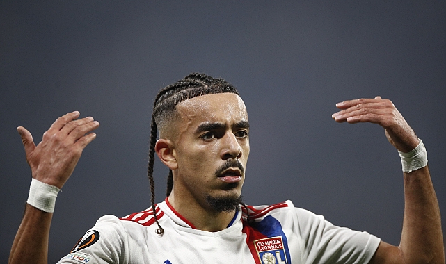 Chelsea'ye imza atan Malo Gusto Olympique Lyon'a kiralandı