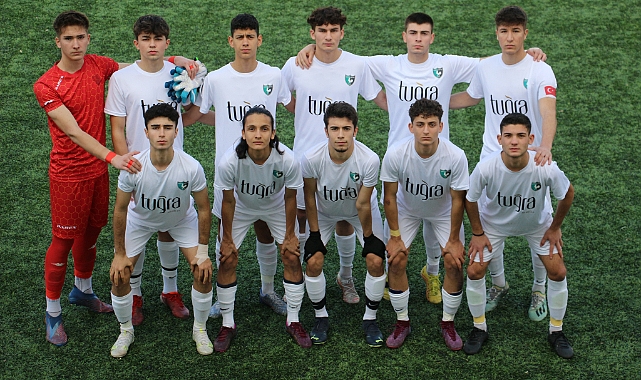 Denizlispor U17’de lider Manisa’yı puansız gönderdi