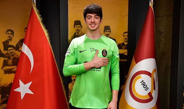 Galatasaray, kaleci Jankat Yılmaz'ın sözleşmesini uzattı