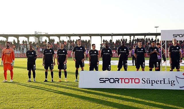 İstanbulspor ile Ümraniyespor, Süper Lig’de ilk randevuda