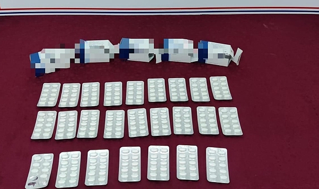 Jandarma denetimlerinde kaçak alkol ve sigaralar ele geçirildi
