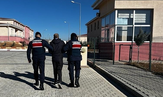 Kesinleşmiş hapis cezası bulunan zanlı operasyonla yakalandı